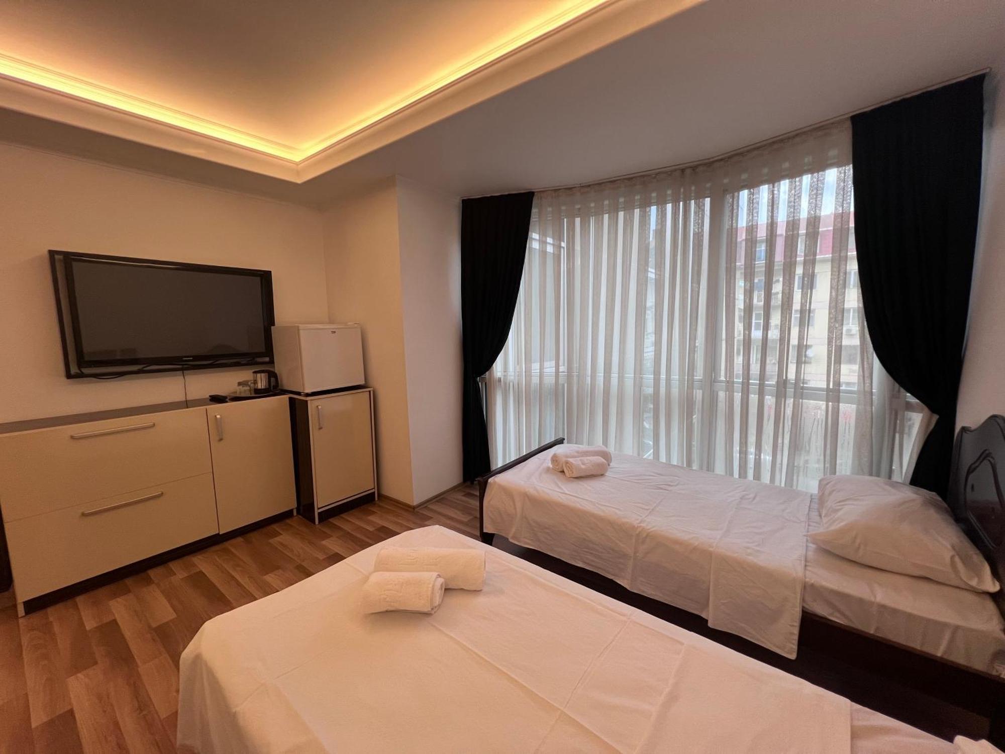 Hotel Argo Batumi Eksteriør bilde